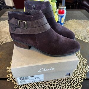 Clarks Women's Dark Brown Suede Ankle Booties